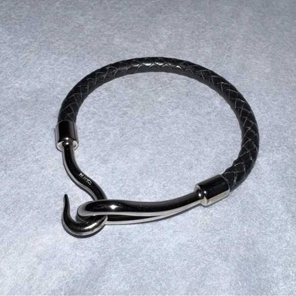 Hermès AUTHENTIC Silver & Black Leather Jumbo Hook Braided Tour Bracelet. - Picture 11 of 16